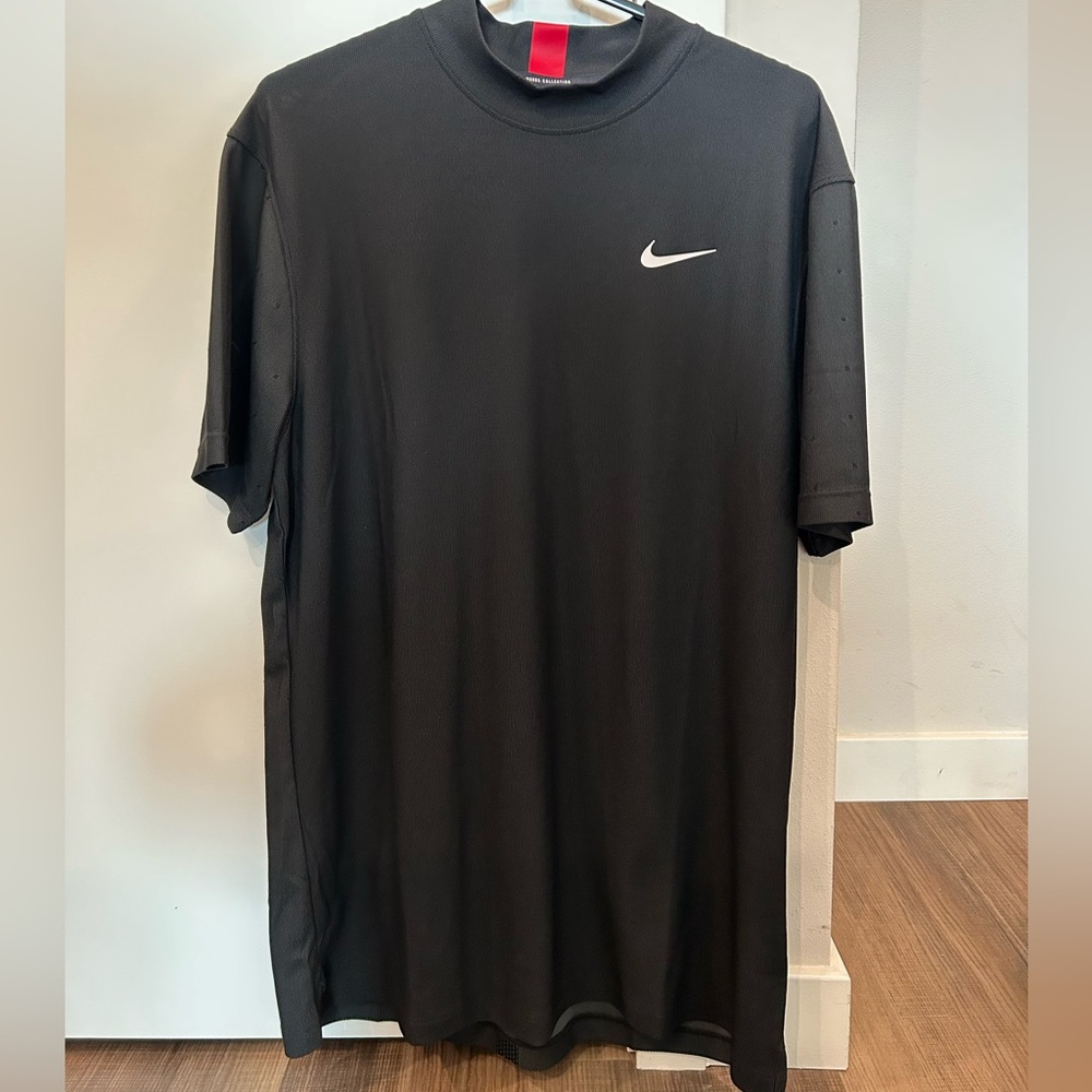 COPY - Tiger Woods Crewneck Polo